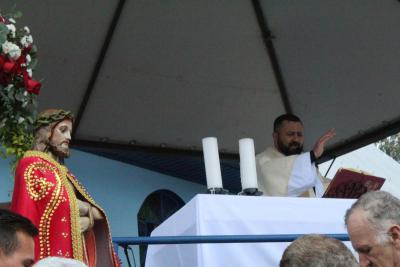 Missa em louvor ao Bom Jesus em Campo Mendes teve o Pároco Sebastião presidindo com liturgia da Rádio Campo Aberto